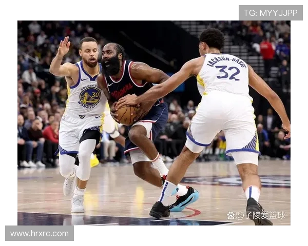 NBA总决赛再战勇士骑士,谁能扭转局势称霸篮坛? NBA总决赛再战勇士骑士,谁能扭转局势称霸篮坛?