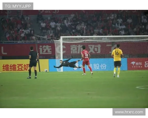 激烈角逐与精彩瞬间 体育赛事背后的故事与精神传承