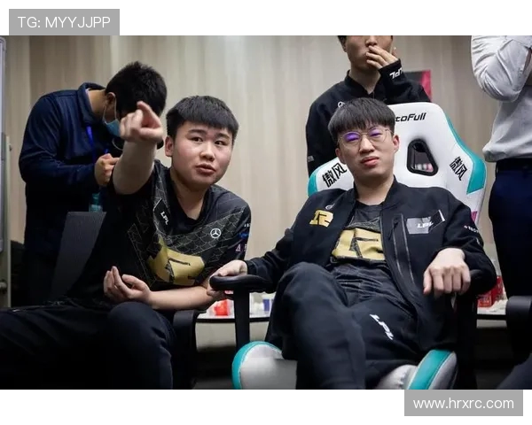 DOTA2力量排行榜更新FPX强势攀升至第三名引发热议