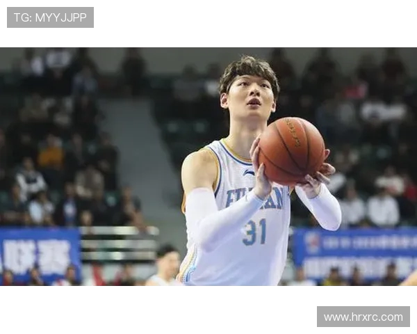 王哲林带领中国男篮崛起 助力亚洲篮球赛事再创辉煌 王哲林带领中国男篮崛起 助力亚洲篮球赛事再创辉煌