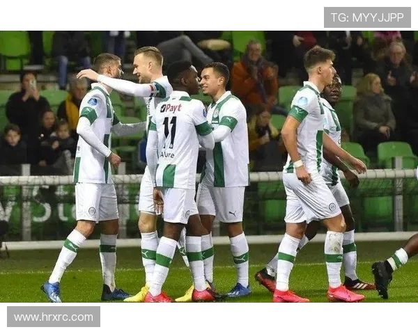 埃门与阿尔克马尔激战正酣谁能在这场对决中笑到最后